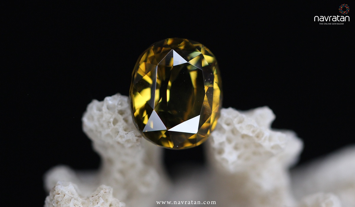 The Alexandrite: A Stone of Majestic Transformation