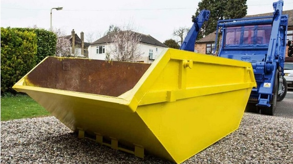 Effortless Waste Management: Your Guide to Skip Hire in Northfield