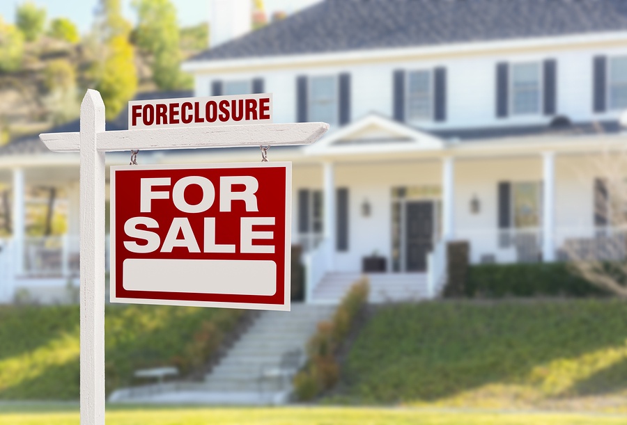 What to Know About Foreclosures on Reverse Mortgages