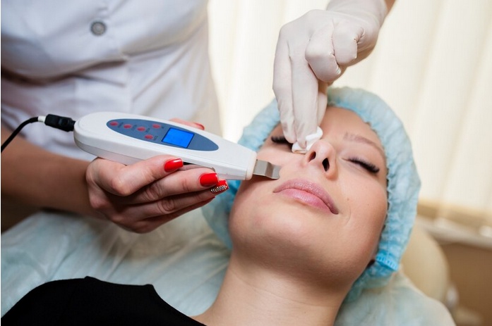 The Science Behind RF Microneedling: How It Rejuvenates Your Skin