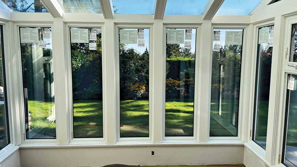 Enhancing Aesthetics and Functionality: Replacement Window Design Trends for Ottawa Residences