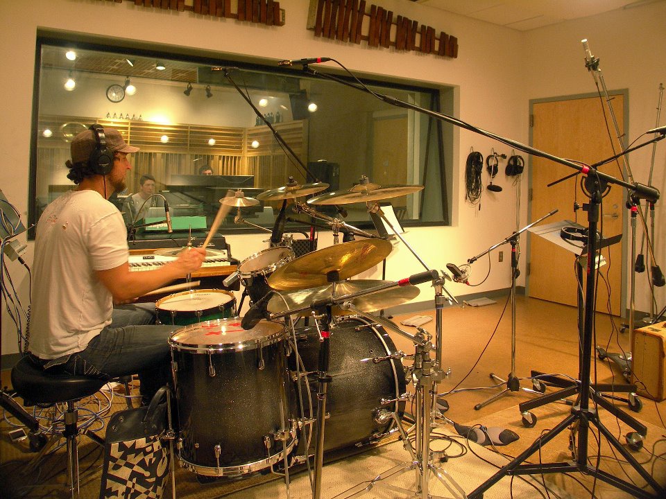 A Beginner's Checklist for Starting Drum Lessons Successfully