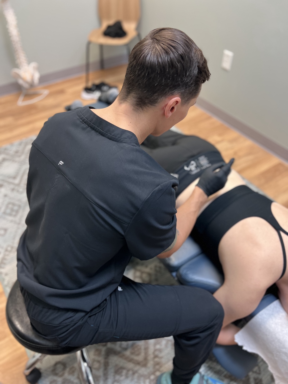 Acupuncture in Jacksonville, Florida: A Holistic Approach to Treating Back Pain After a Car Accident