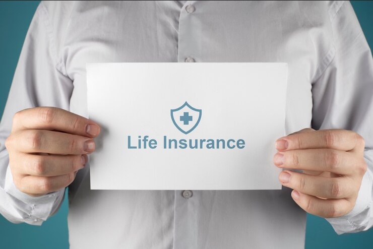 Understanding Whole Life Insurance Rates by Age: Chart Analysis