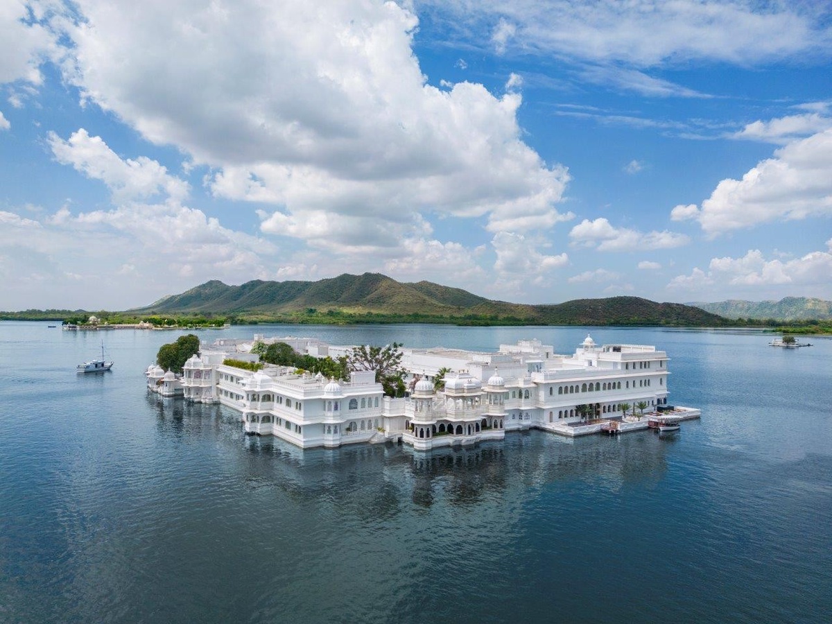 Udaipur's Natural Havens: Parks and Gardens to Reconnect with Nature