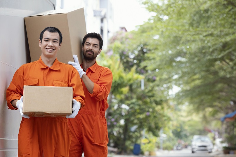 How to Pick the Right Moving Company: A Comprehensive Guide
