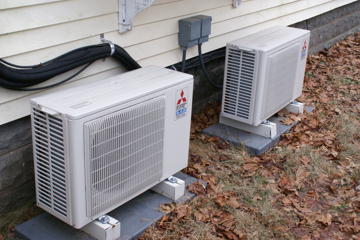 Ducted Heat Pumps for Commercial Spaces: Benefits and Considerations