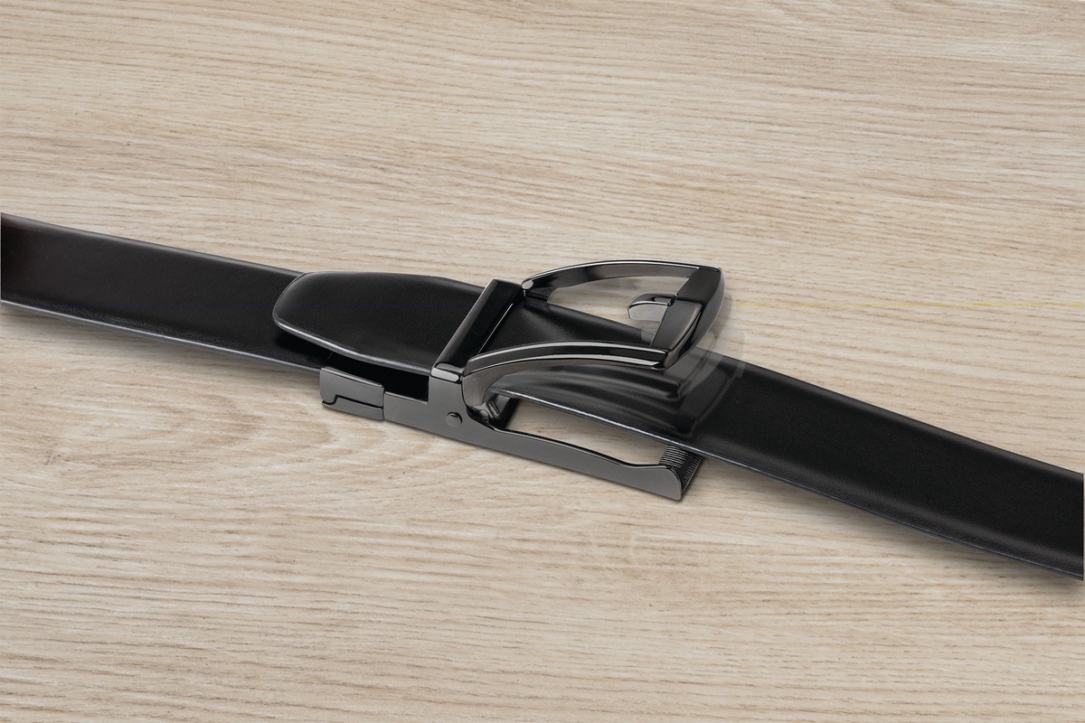 Tailored Comfort: Exploring the Versatility of Adjustable Belts