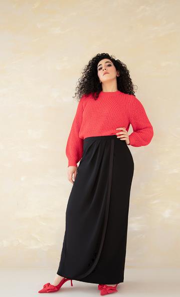 Embracing Elegance: The Timeless Allure of Wrap Skirts for Women