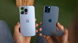 Analyzing the Price Trends of Apple iPhone 12 and iPhone 13 in Pakistan's Tech Market