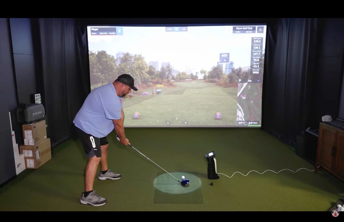 10 Tips for Optimizing Your Golf Simulator for Garage