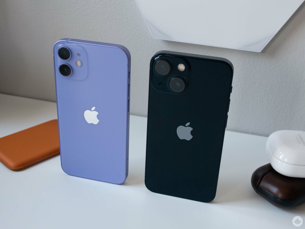 Pros and Cons of iPhone 12 and iPhone 13 for Pakistani Users