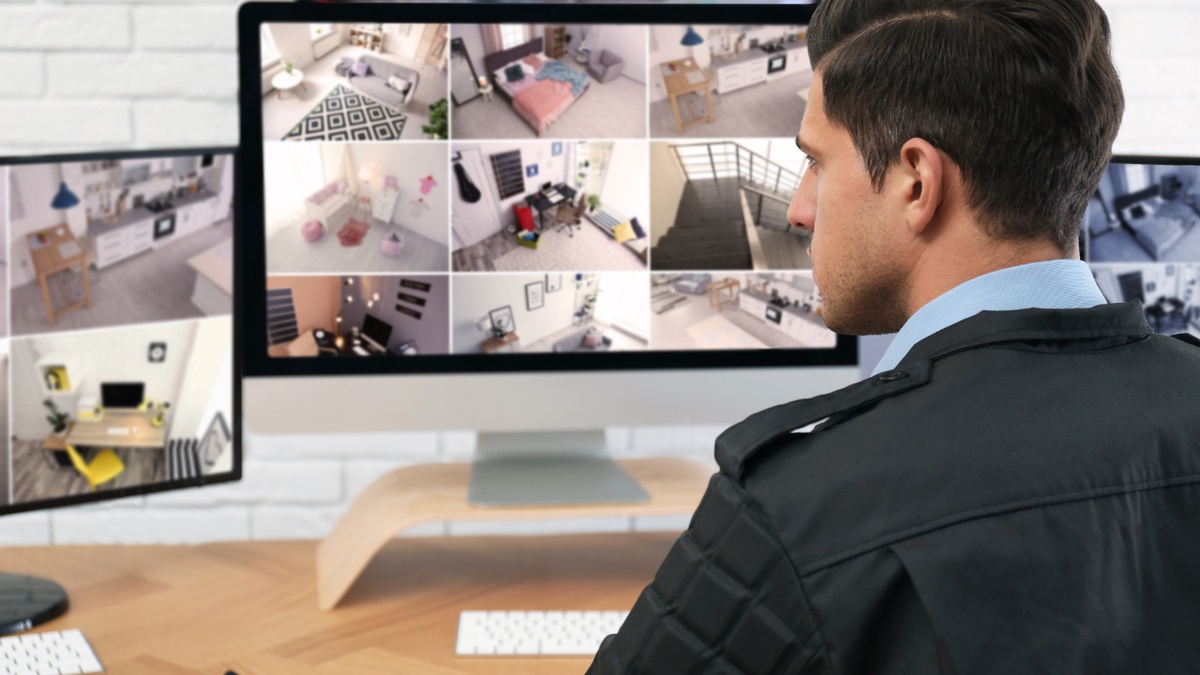 How Schools Benefit from Live Video Monitoring Solutions