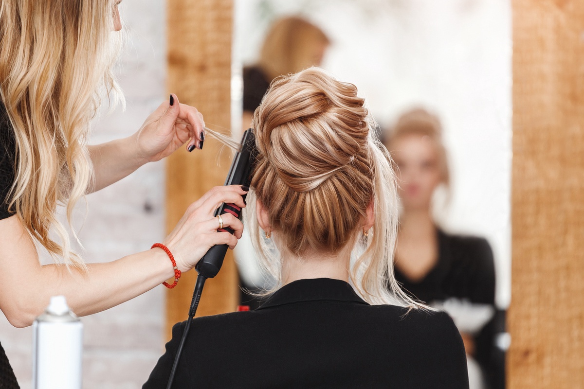 SEO for Hair Salons: Boost Online Presence, Attract Clients