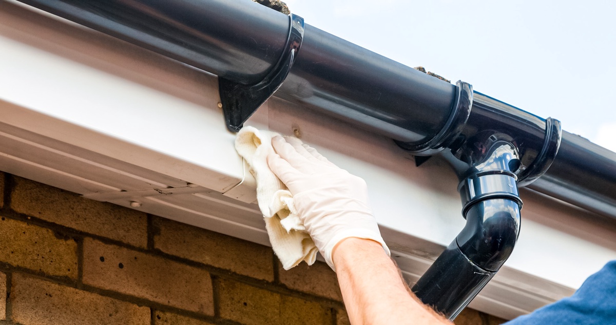 Top 6 Tips for Choosing the Right Roof Plumber