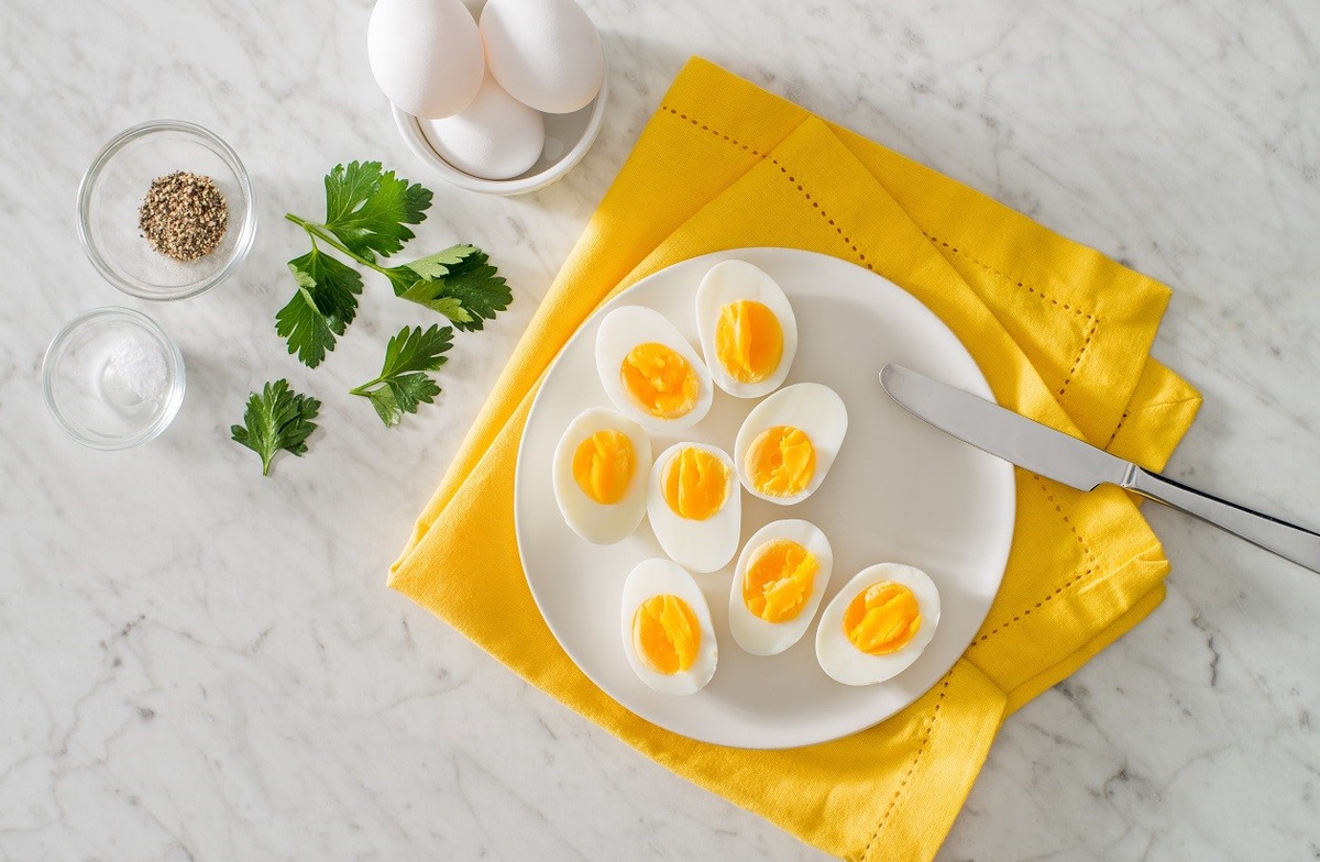 Which Ways Of Eating Eggs Are The Healthiest?