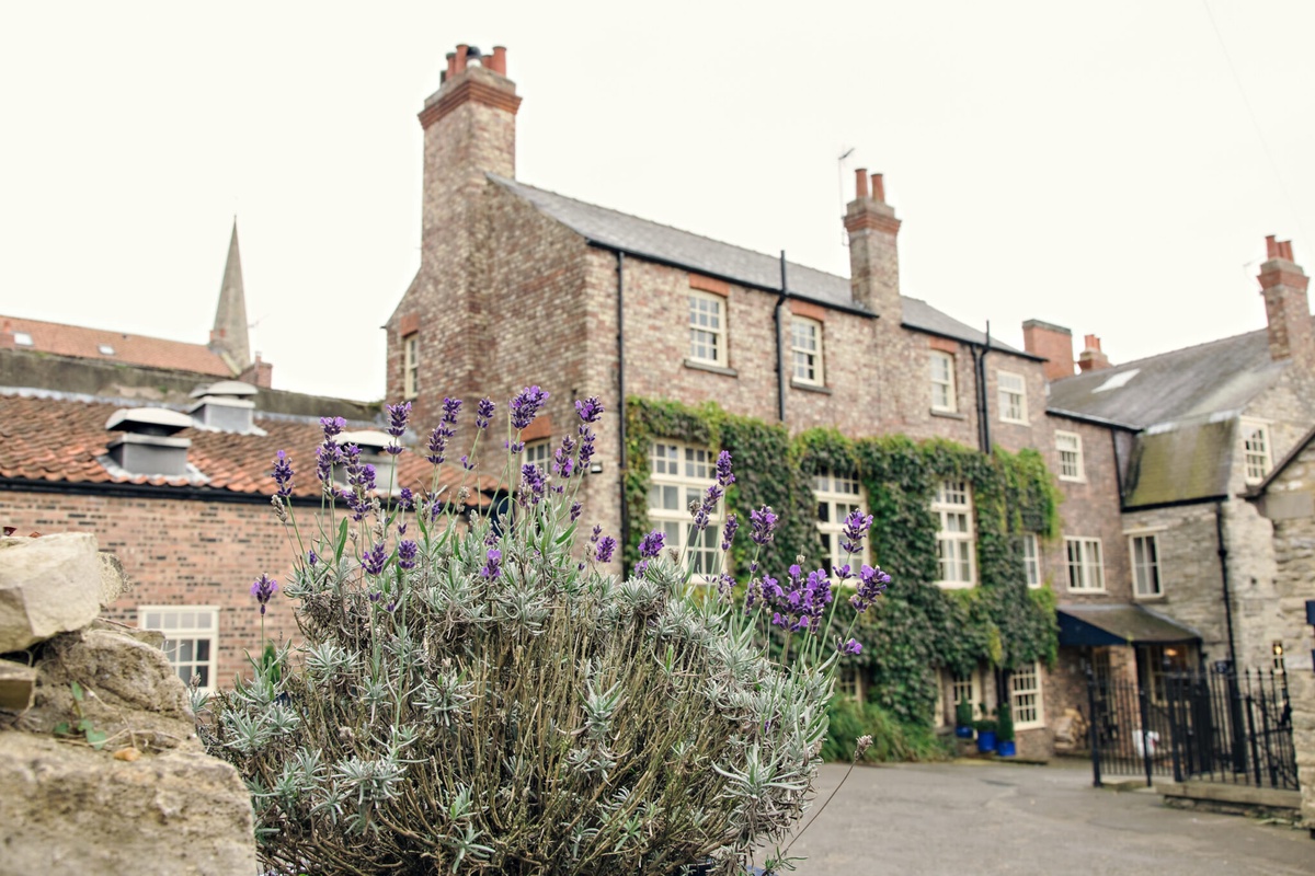 Discover Serene Places to Stay in North Yorkshire - The White Swan Inn