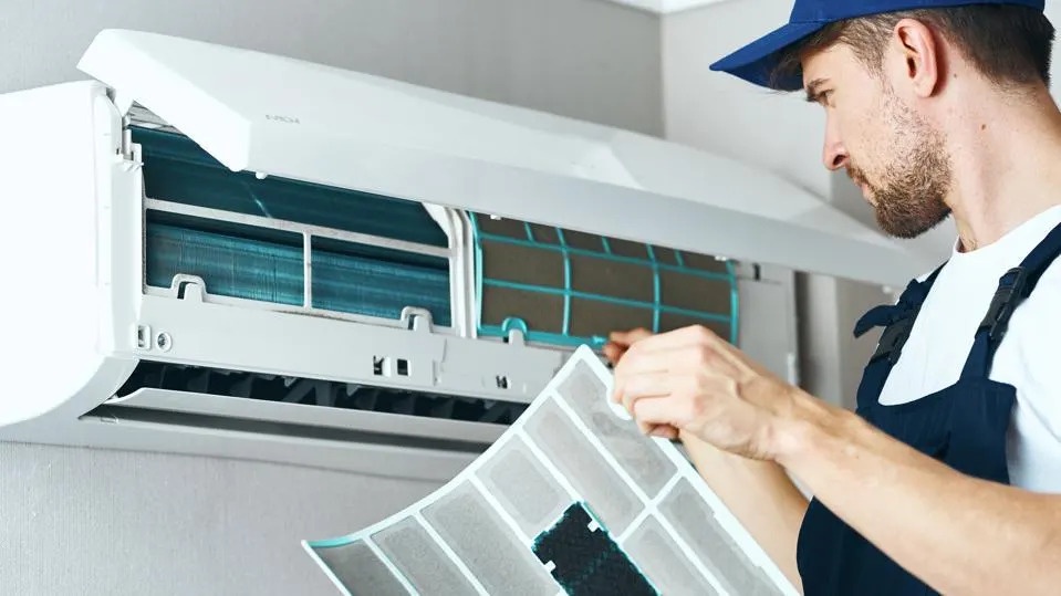 At Your Service: Skilled AC Technicians in Ranchi