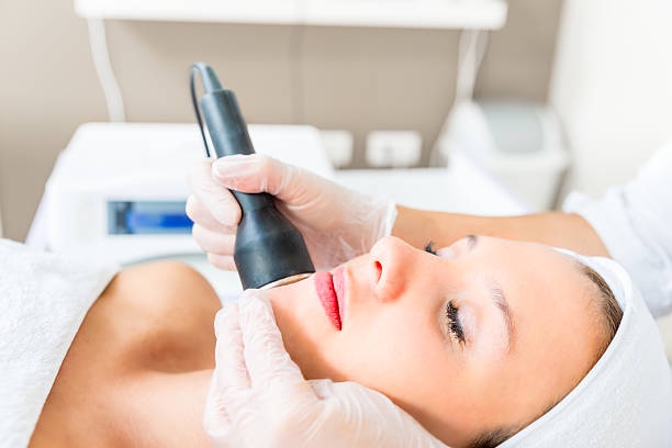 Revitalize Your Look: Laser Rejuvenation Cost in Oman Decoded
