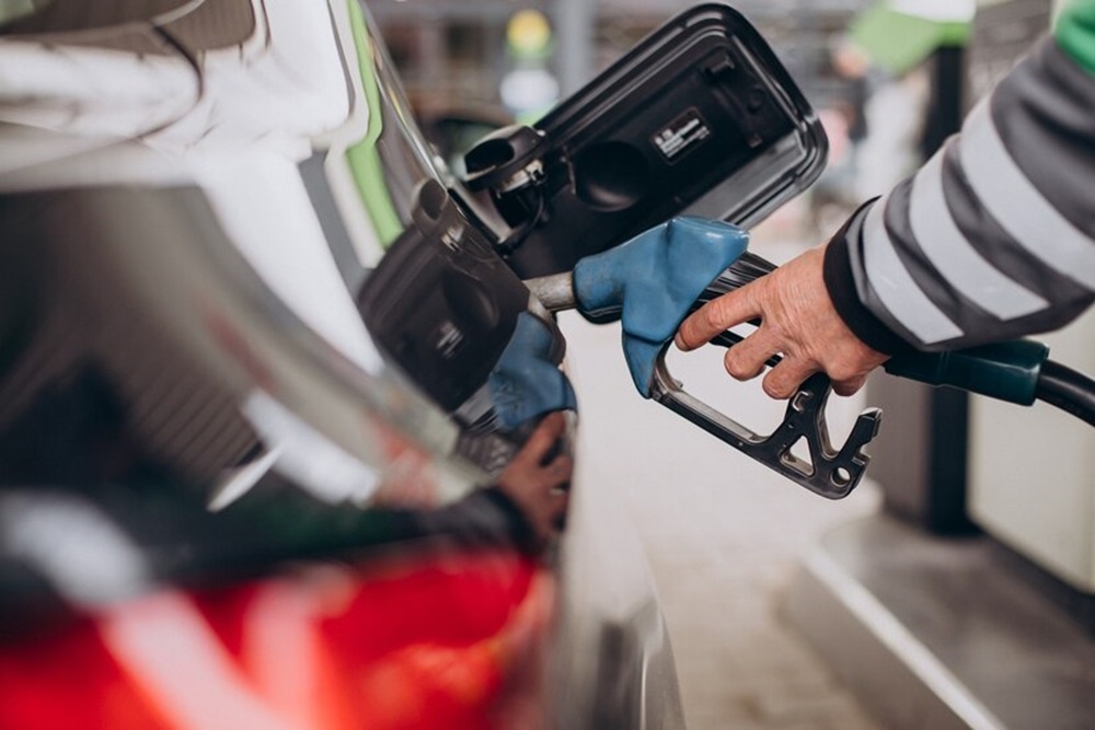 Can Mobile Gas Services Replace Traditional Gas Stations?
