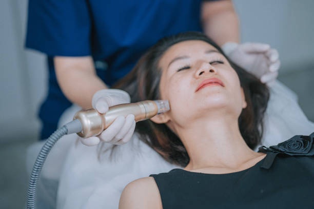 Rediscover Your Youth: Premier Laser Rejuvenation Clinic in Oman