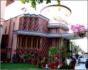 Ram Kuti Pushkar: A Haven for Followers of Ranchoddas Ji Maharaj