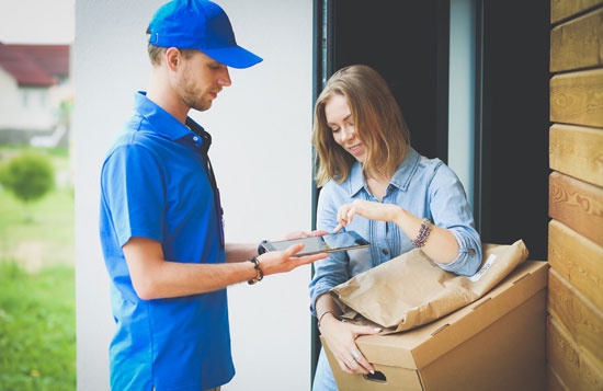 Swift Solutions: Courier Services in Tamworth for Seamless Deliveries