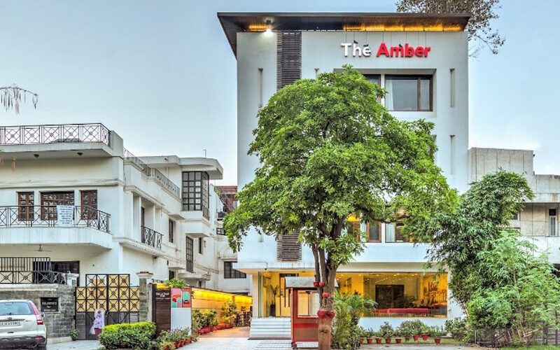 Uncover the Comfort and Ease at Hotel Amber Inn by Orion Hotels, Among Delhi's Best 3-Star Stays