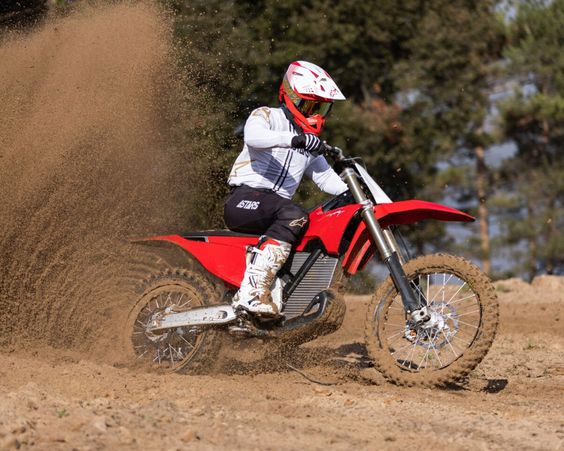 Exploring Electric Dirt Bikes for Adults: A Comprehensive Guide to Two-Wheel Adventures