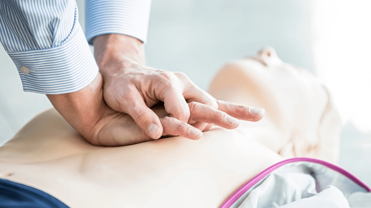Indicators of Cardiac Arrest: Determining the Right Time for CPR