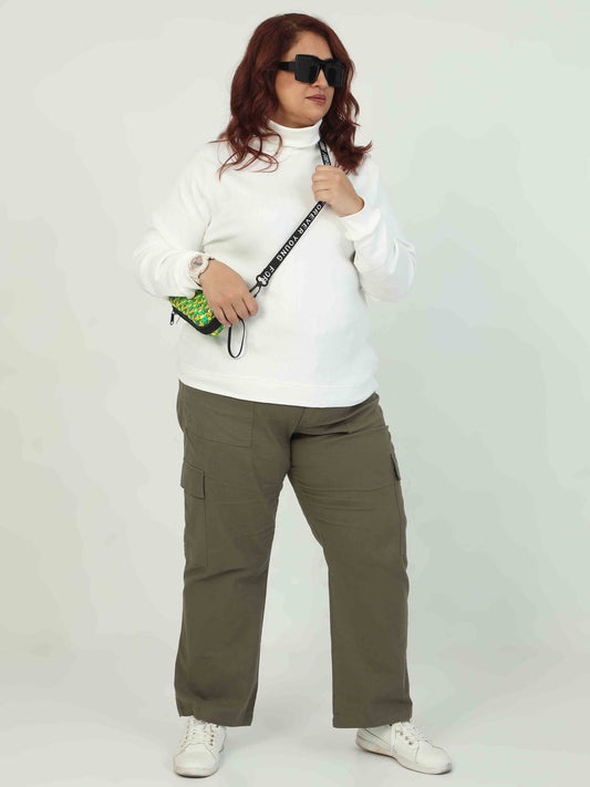 Embracing Style and Comfort: A Guide to Women's Plus Size Cargo Pants