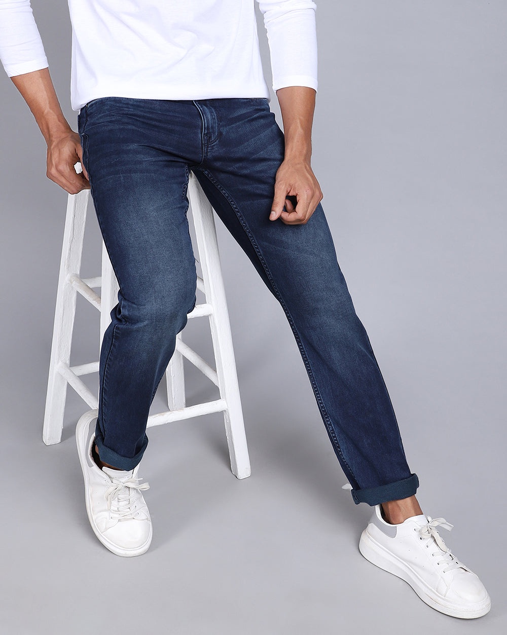 Elevate Your Style with Men's Slim Fit Jeans: The Modern Essential