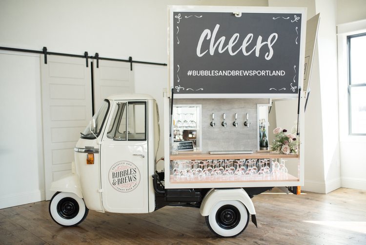 Exhilarate Your Wedding with a Vintage Mobile Bar, Portland