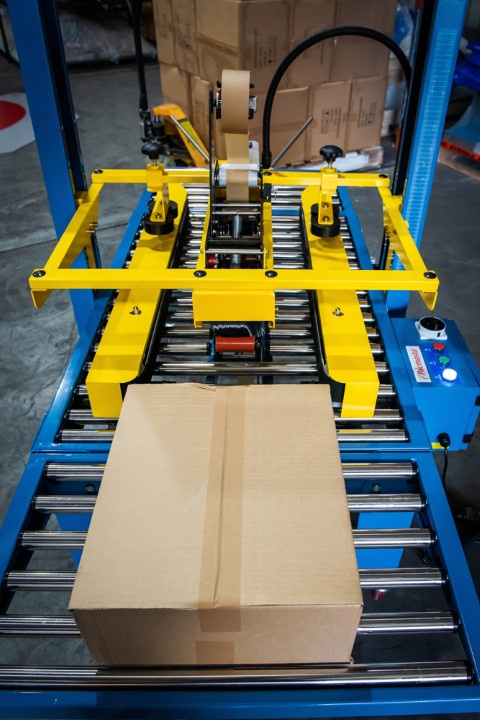 Simplify Your Packaging Procedure: A Guide to Carton Sealers & Heat Shrink Machines