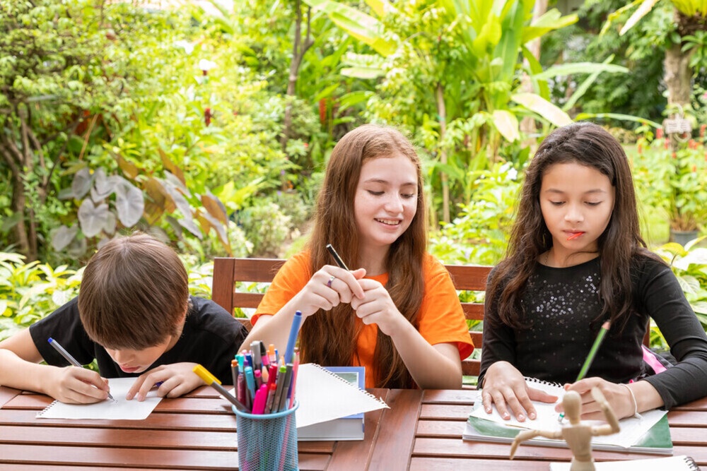 7 Reasons Why Summer Camp is Important For Kids?