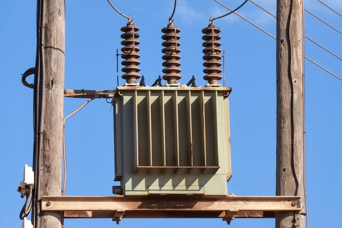 Innovations in Transformer Design: Pioneering the Future of Electrical Engineering