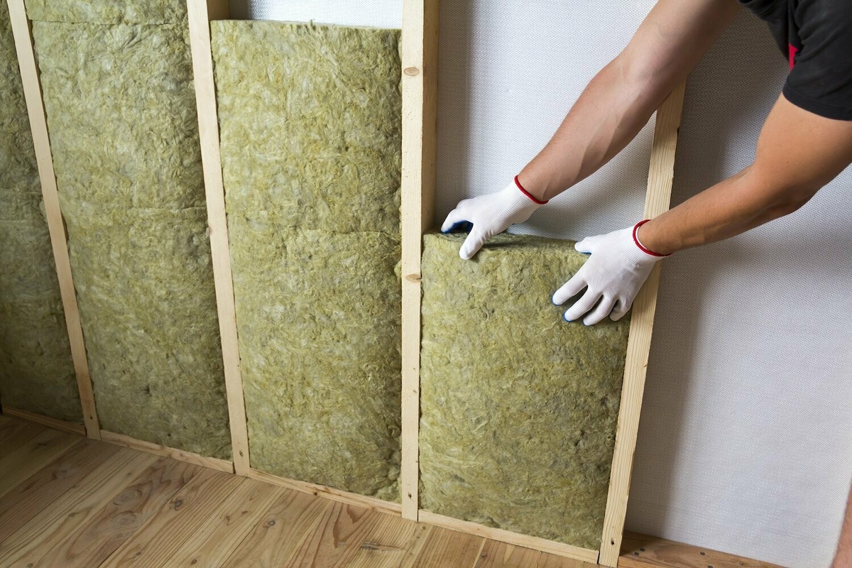 Roof Insulation 101: The Key to Energy Efficiency and Comfort