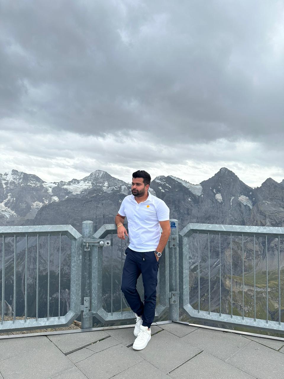 Chirag Tomar: A Visionary Entrepreneur Making Waves in Manufacturing and Construction