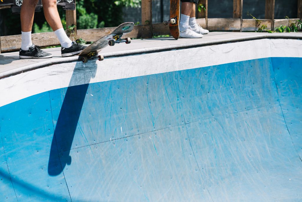 How to Save Money on Pool Coping Repair Without Sacrificing Quality