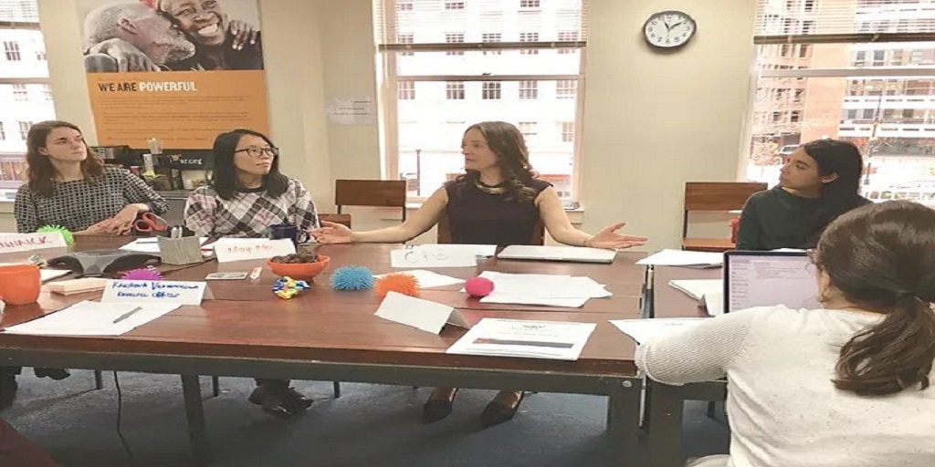 What to Expect from Public Speaking Courses: A Short Guide To What They Offer