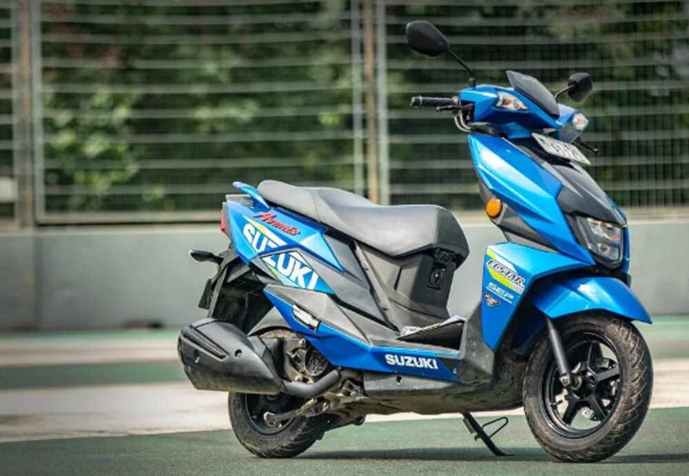 A Deep Dive into the Suzuki Avenis 125 and the Legacy of Suzuki Scooters