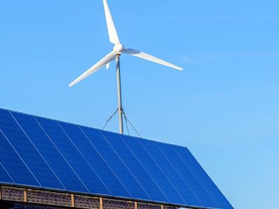 Innovative Uses for Foldable Solar Panels in Outdoor Activities