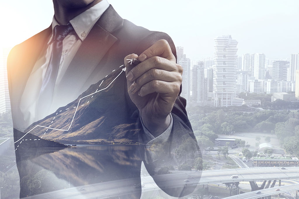 Empowering Leaders: The Role of Business Coaching and Consulting Services