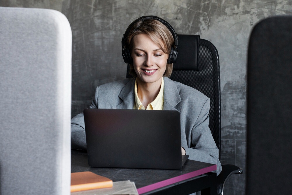 The Comprehensive Journey of Qualitative Research: A Focus on Transcription Services