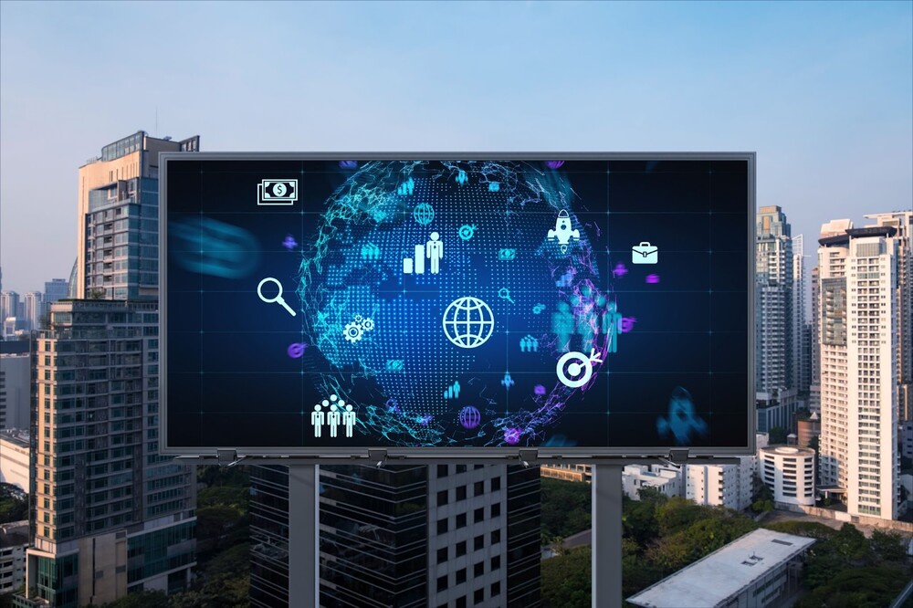 10 Benefits of Using Digital Signage in Real Estate