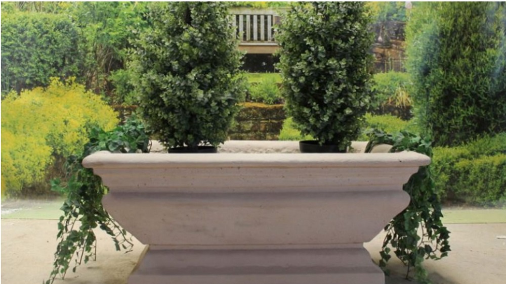 A Guide to Colour, Texture, and Height of the Best Flowers for Trough Planters