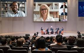 Mastering the Art of Hosting a Hybrid Conference: A Comprehensive Guide