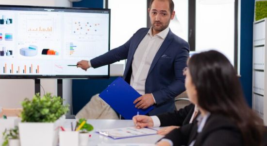 15 Sales Presentation Techniques That Will Help You Close More Deals Today
