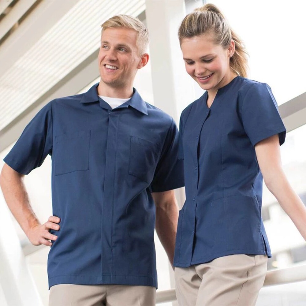 How to Choose the Right Company Uniform Supplier?