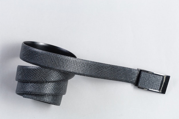 The Ultimate Guide to Men's Adjustable Belts: Style, Functionality, and Versatility